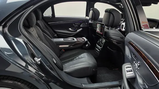 Mercedes-Benz S-Class W222 S560L 4MATIC 2019 10
