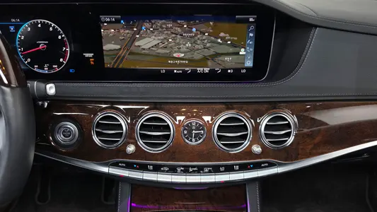 Mercedes-Benz S-Class W222 S560L 4MATIC 2019 12