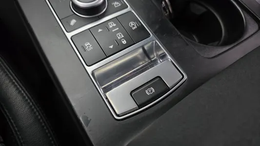 Land Rover 5 2.0 SD4 SE 2019 27