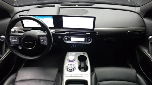 Genesis GV60 2022 7