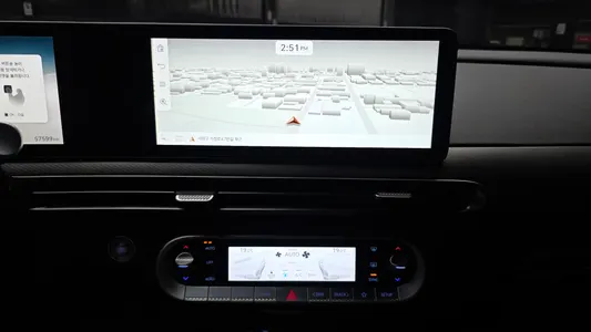 Genesis GV60 2022 15