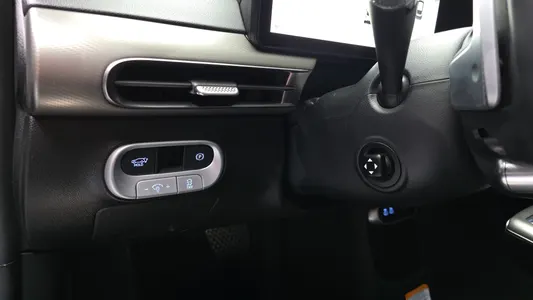 Genesis GV60 2022 18