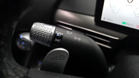 Genesis GV60 2022 28
