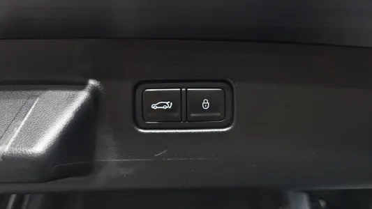 Genesis GV60 2022 30