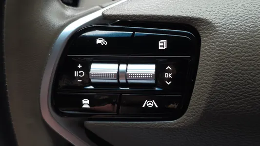 Kia K8 2023 17