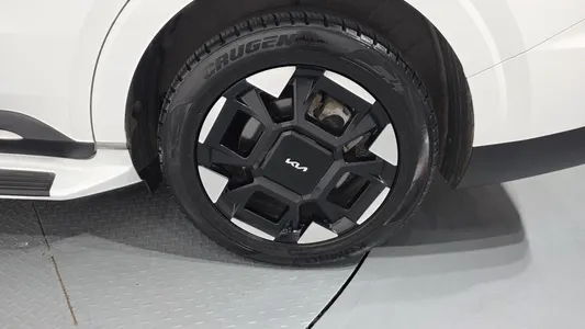 Kia 4 HEV 9 2024 22