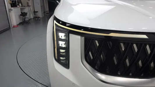Kia 4 HEV 9 2024 23
