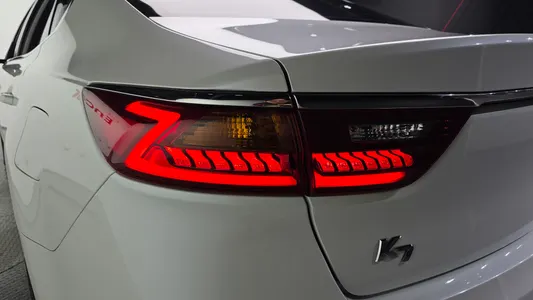 Kia K7 3.0 LPI () 2016 23