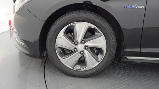 Hyundai LF 2.0 HEV 2015 5