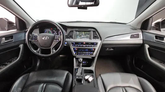 Hyundai LF 2.0 HEV 2015 7