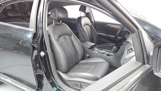 Hyundai LF 2.0 HEV 2015 10