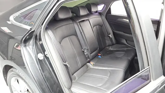 Hyundai LF 2.0 HEV 2015 26