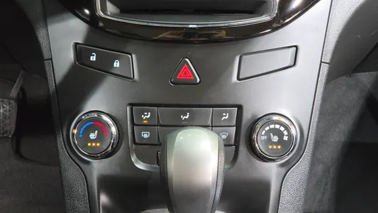 Chevrolet 올란도 LPG LT 2016 19
