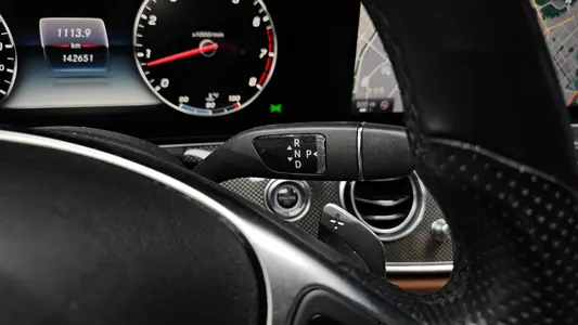 Mercedes-Benz E-Class W213 E300 4MATIC AMG Line 2017 9