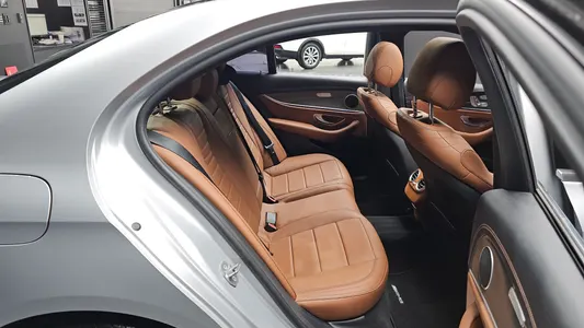Mercedes-Benz E-Class W213 E300 4MATIC AMG Line 2017 11