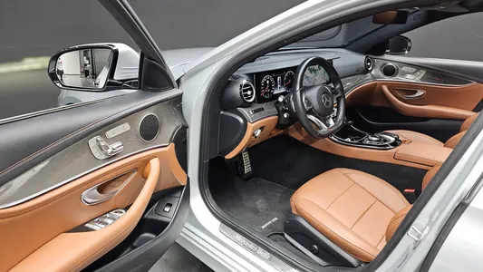 Mercedes-Benz E-Class W213 E300 4MATIC AMG Line 2017 12