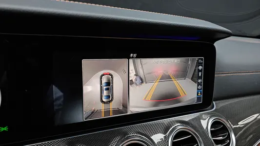 Mercedes-Benz E-Class W213 E300 4MATIC AMG Line 2017 15