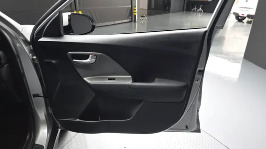 Kia 니로 플러스 2022 25