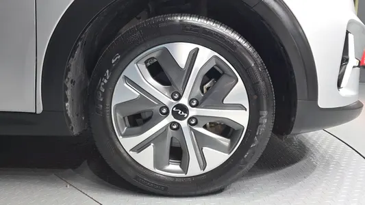Kia 니로 플러스 2022 22