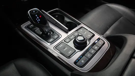 Hyundai () VS380 2014 9
