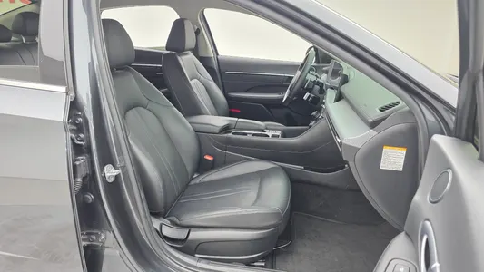 Hyundai (DN8) 2024 11