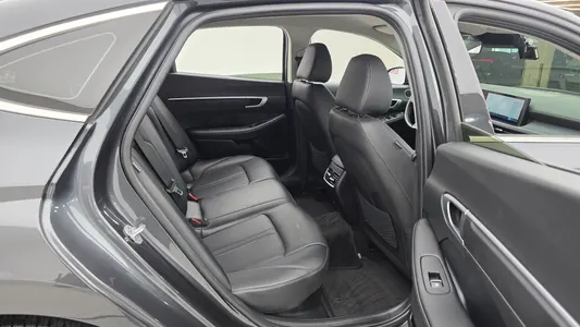 Hyundai (DN8) 2024 12