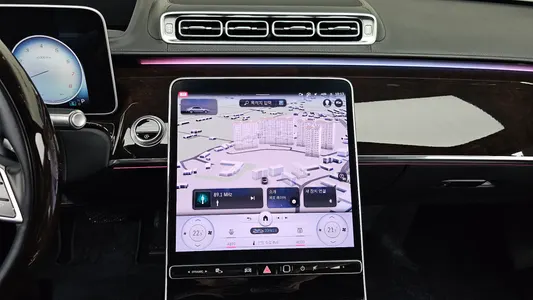 Mercedes-Benz S-Class W223 S580L 4MATIC 2022 13