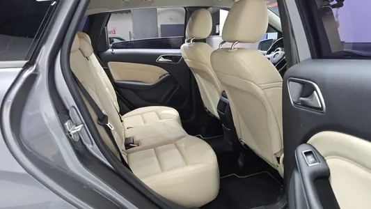 Mercedes-Benz B-Class W246 B200 CDI 2012 10