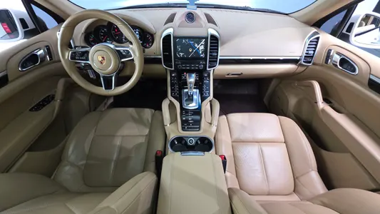 Porsche 카이엔 3.0 2017 7