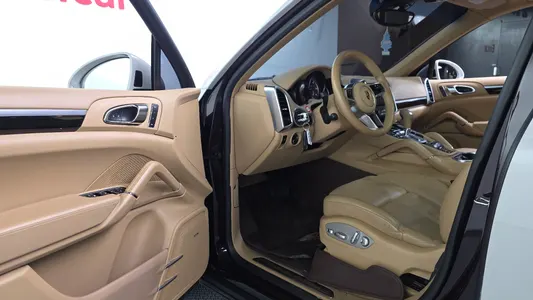 Porsche 카이엔 3.0 2017 10