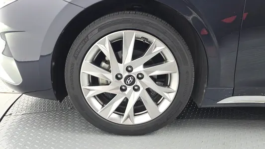 Hyundai IG 2020 5
