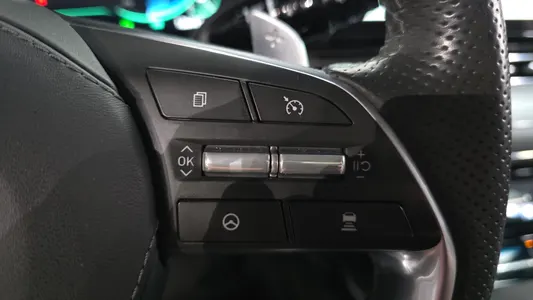 Hyundai IG 2020 19