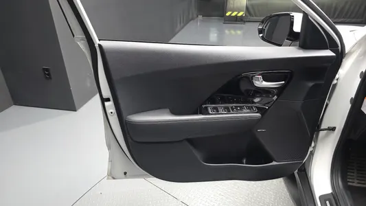 Kia EV 2021 24