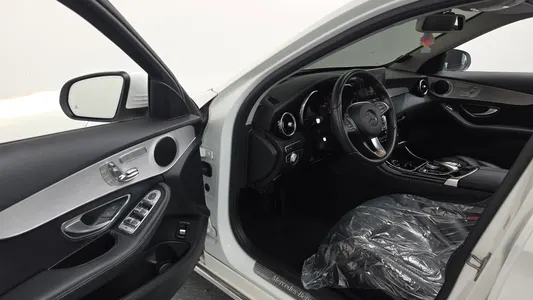 Mercedes-Benz C-Class W205 C220 d 2018 10