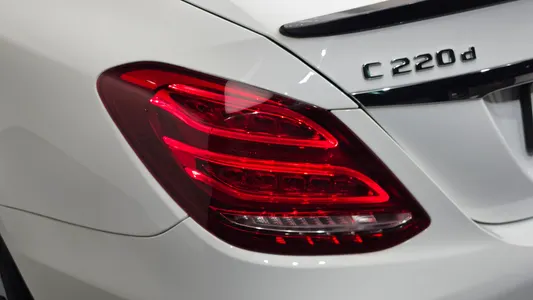 Mercedes-Benz C-Class W205 C220 d 2018 23