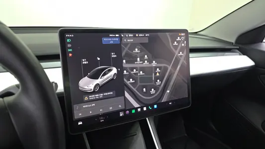 Tesla 3 AWD 2020 13