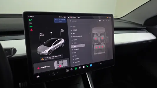 Tesla 3 AWD 2020 15