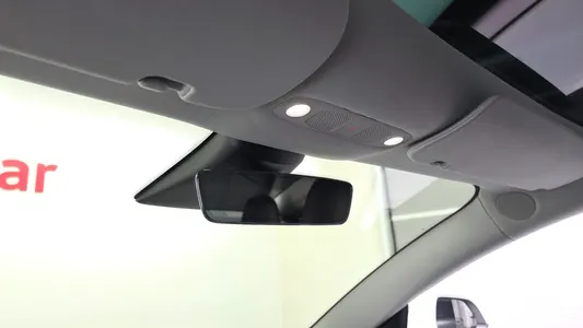 Tesla 3 AWD 2020 28