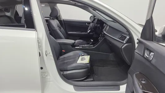 Kia K5 2 2.0 2018 26