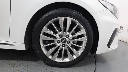 Kia K5 2 2.0 2018 21
