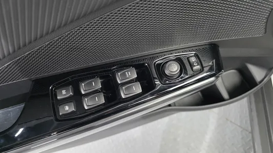 KG Mobility 베리 티볼리 1.5 2WD 2021 14