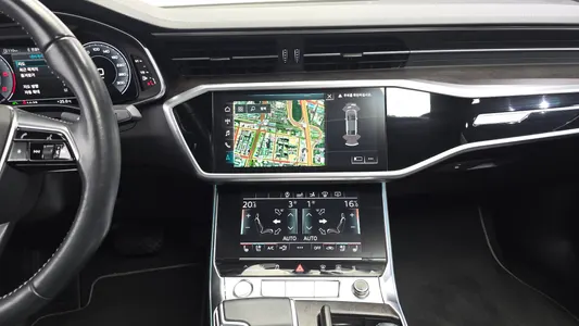 Audi A7 (4K) 45 TDI 2020 14