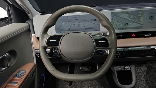 Hyundai Ioniq 5 AWD 2023 13