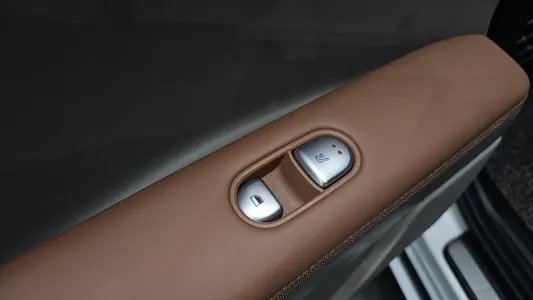 Hyundai Ioniq 5 AWD 2023 27