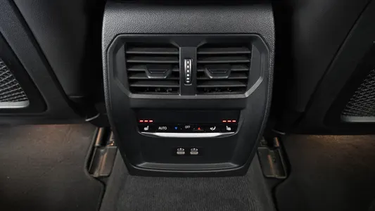 BMW i4 eDrive40 M 2022 19