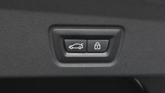 BMW i4 eDrive40 M 2022 33