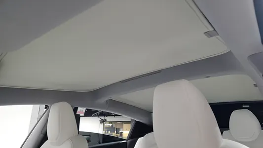 Tesla 3 RWD 2025 19