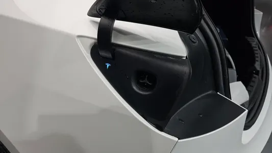 Tesla 3 RWD 2025 35