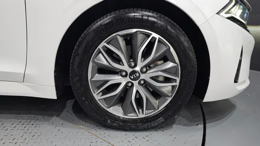 Kia K5 3 2020 19