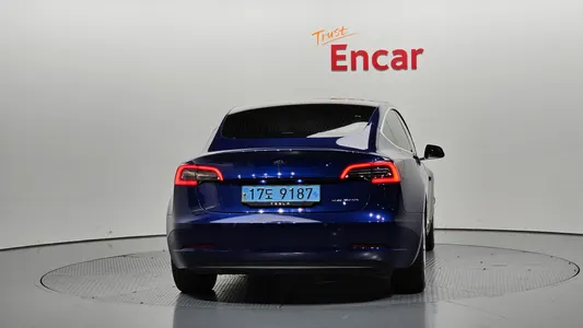 Tesla 3 AWD 2020 4